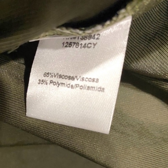 ON TWELFTH Puff Sleeve Wrap Dress in Military Green - Picture 6 of 9